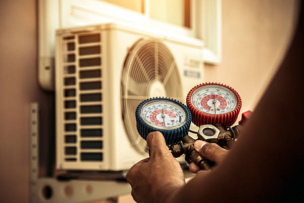Professional Hvac technician working in Lockport, NY